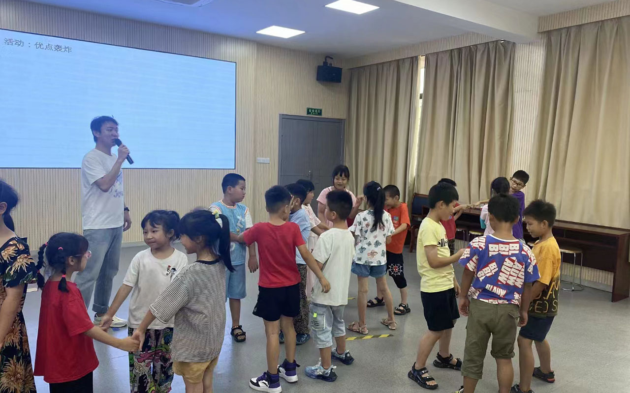 冕宁龙观乡中心学校